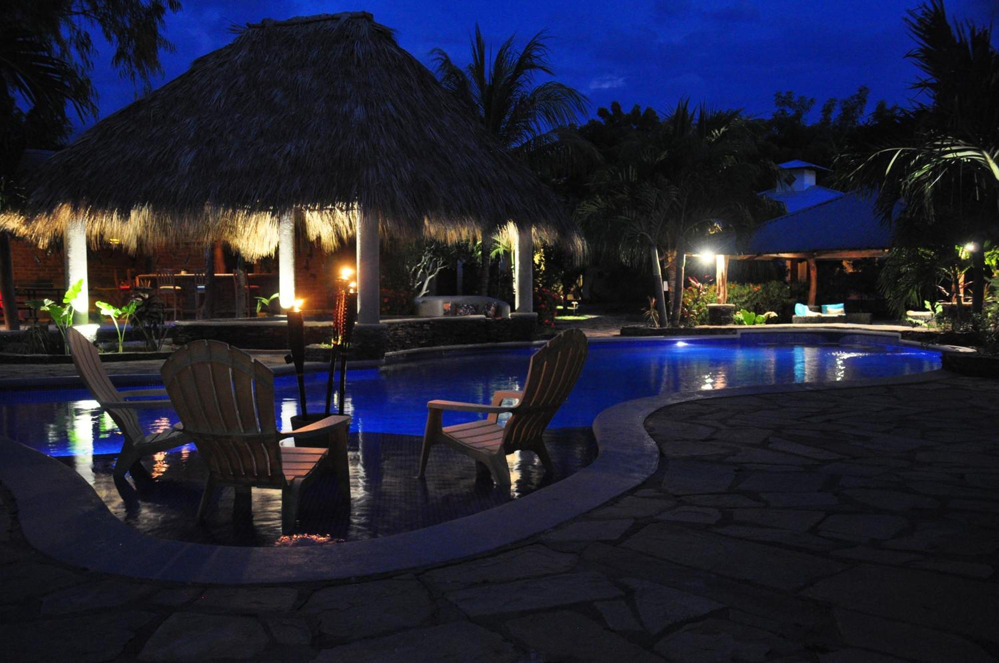Surf Sanctuary Hotel El Limón Exterior foto